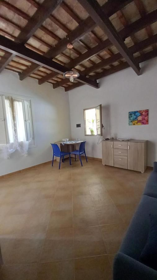 Oltre: Monolocale Con Terrazzo Privato Al Piano Apartment Trapani Ngoại thất bức ảnh