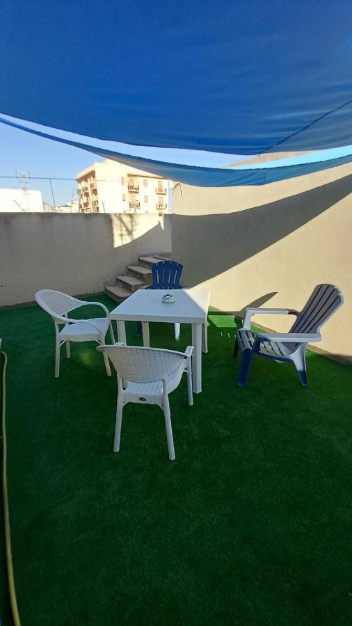 Oltre: Monolocale Con Terrazzo Privato Al Piano Apartment Trapani Ngoại thất bức ảnh